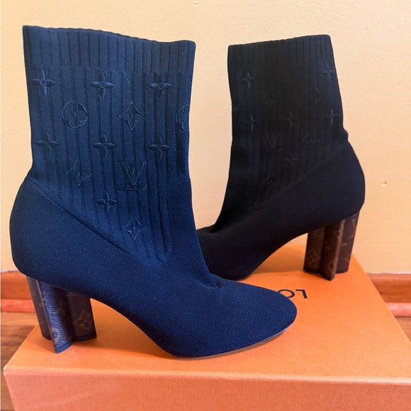 Louis Vuitton Silhouette Ankle Boot Size 41 - Picture 1 of 3